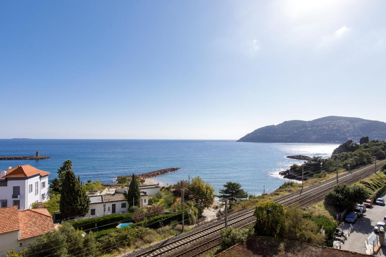 L'Esterel Yourhosthelper Mandelieu Buitenkant foto